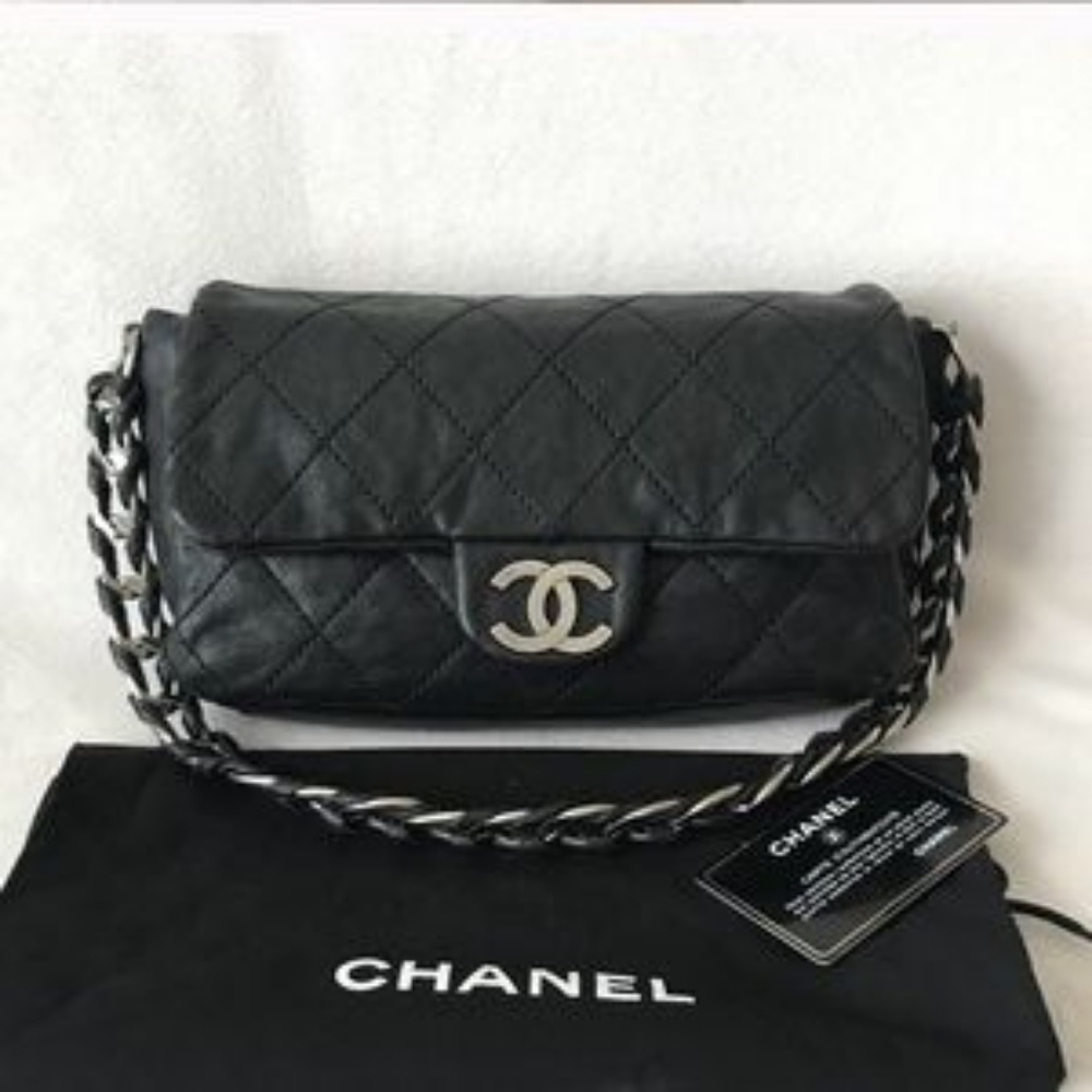 Chanel medium black quilted modern flap bag